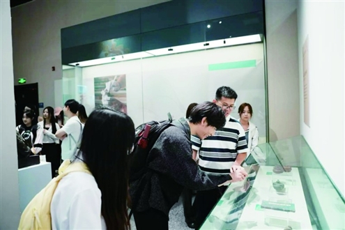 济南市文化馆驻济高校暑期非遗传承实践活动(资料图)